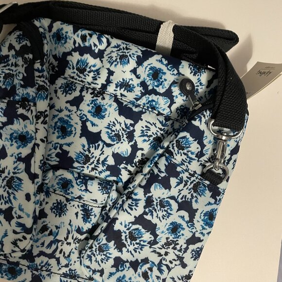 Kipling Lunch Bag NWT Navy Blue and White Flowers - Picture 2 of 8